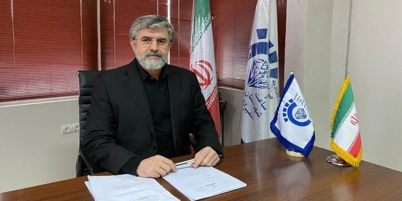 رئیس کمیسیون تخصصی طلا، جواهر و نقره اتاق اصناف ایران به مردم پیشنهادکرد: از بازارهای هیجانی دور باشند تا دچار ضررهای سنگین که جبرانناپذیر است، نشوند.